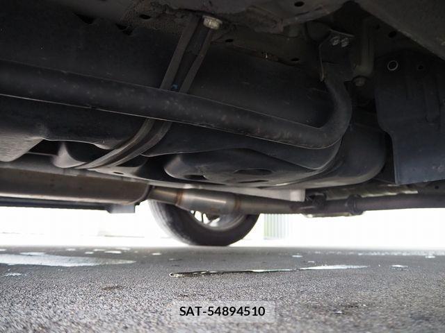 Nissan ELGRAND 2015-03 6004887-21
