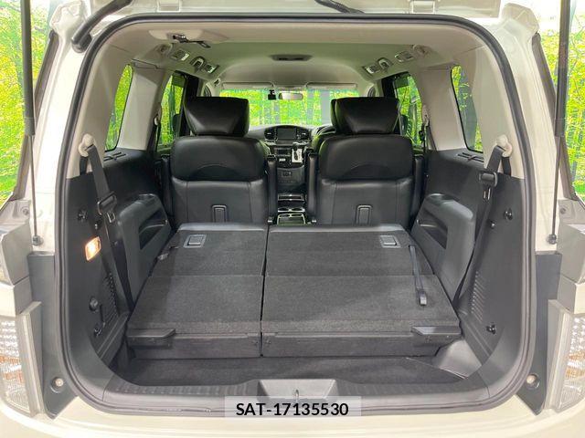 Nissan ELGRAND 2016-12 6004894-11