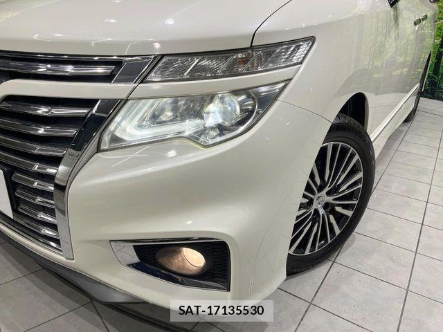 Nissan ELGRAND 2016-12 6004894-13
