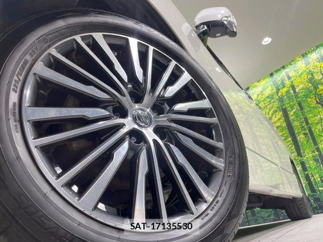 Nissan ELGRAND 2016-12 6004894-14