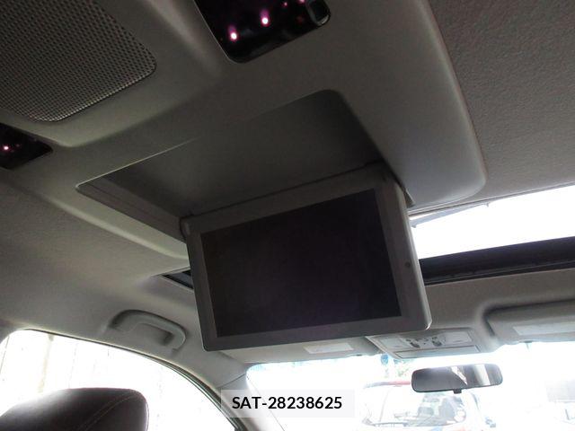 Nissan ELGRAND 2017-04 6004886-15