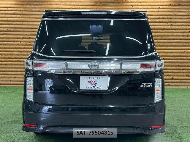 Nissan ELGRAND 2019-03 6004852-18