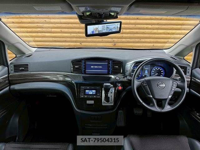 Nissan ELGRAND 2019-03 6004852-2