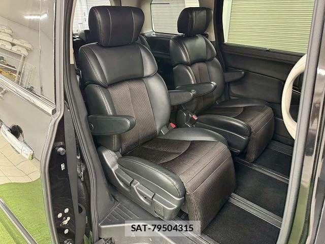 Nissan ELGRAND 2019-03 6004852-8