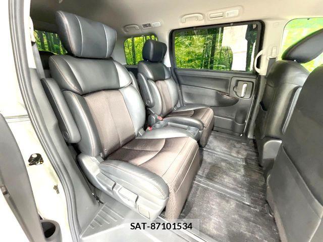 Nissan ELGRAND 2018-12 6271598-9