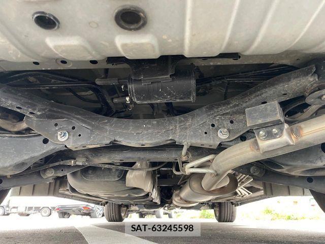 Nissan ELGRAND 2021-03 6271588-19