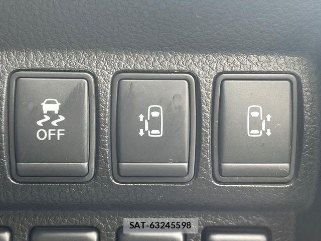 Nissan ELGRAND 2021-03 6271588-3