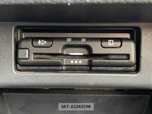Nissan ELGRAND 2021-03 6271588-4
