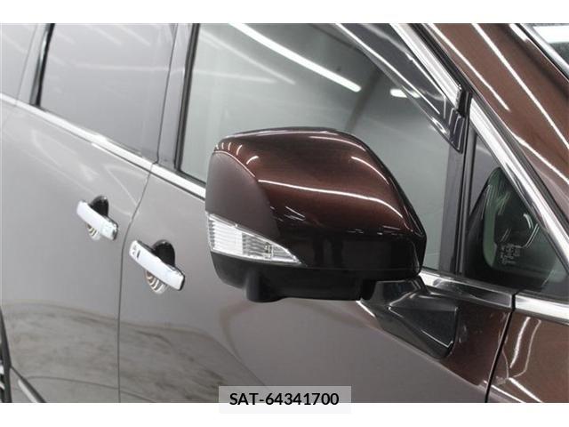 Nissan ELGRAND 2014-11 6303944-9