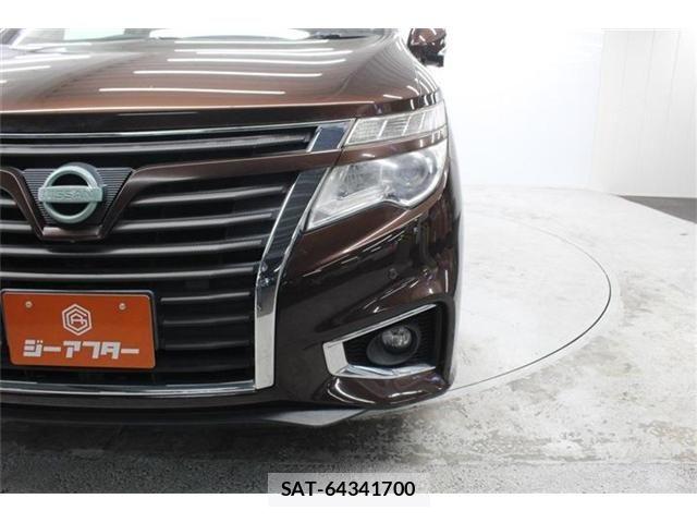 Nissan ELGRAND 2014-11 6303944-13