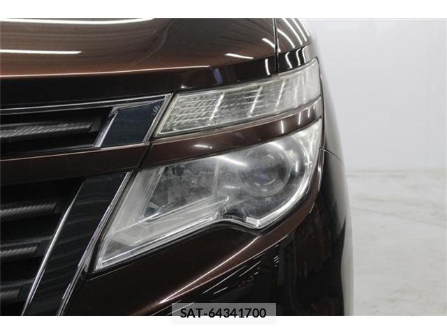 Nissan ELGRAND 2014-11 6303944-14