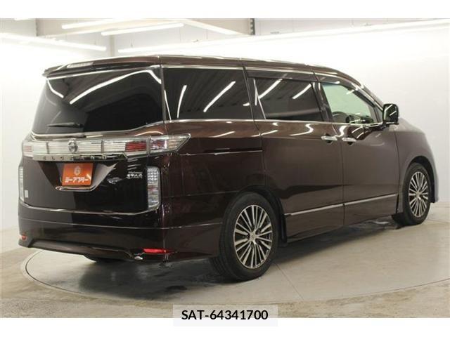 Nissan ELGRAND 2014-11 6303944-4