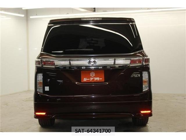 Nissan ELGRAND 2014-11 6303944-5