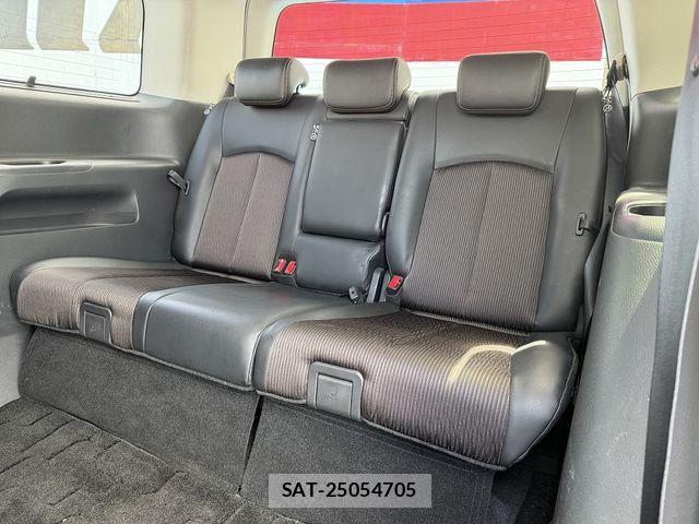 Nissan ELGRAND 2015-07 6526079-20