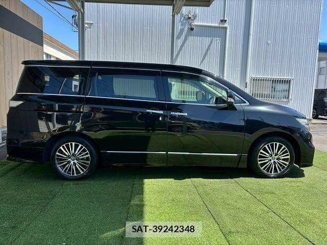Nissan ELGRAND 2021-02 6544802-16