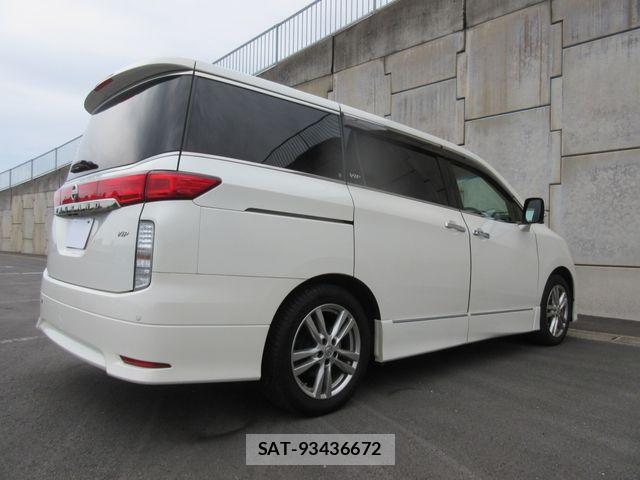 Nissan ELGRAND 2011-03 6611721-16
