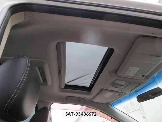 Nissan ELGRAND 2011-03 6611721-27