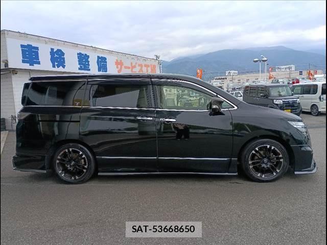 Nissan ELGRAND 2021-01 6611711-4