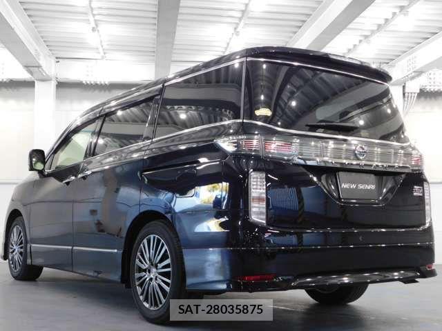 Nissan ELGRAND 2021-01 6611713-2