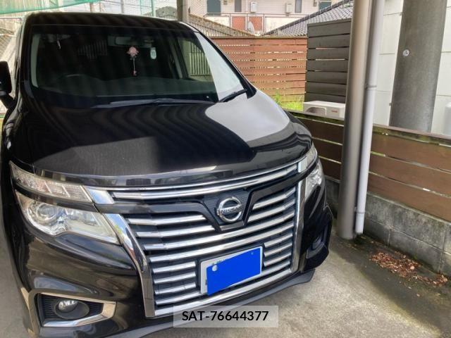Nissan ELGRAND 2017-04 6611717-0