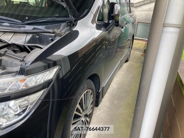 Nissan ELGRAND 2017-04 6611717-4