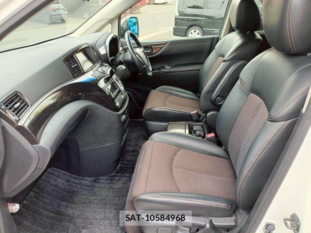 Nissan ELGRAND 2012-01 6611718-3