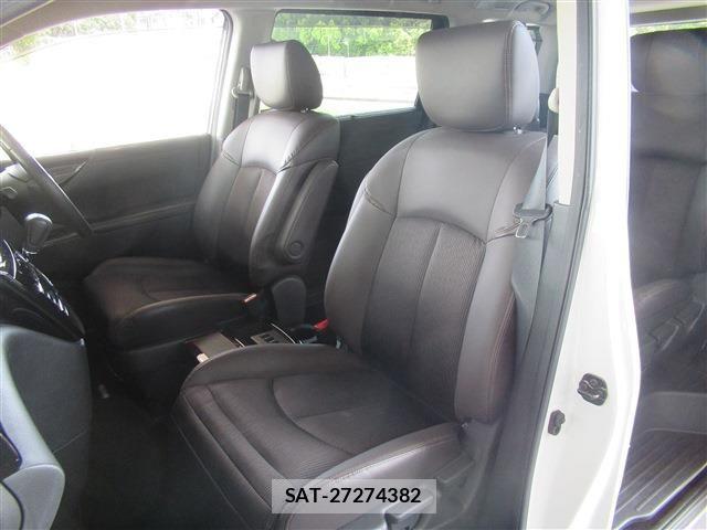 Nissan ELGRAND 2021-03 6611712-16