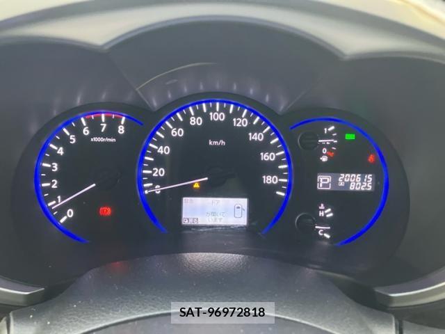 Nissan ELGRAND 2011-07 6611725-11