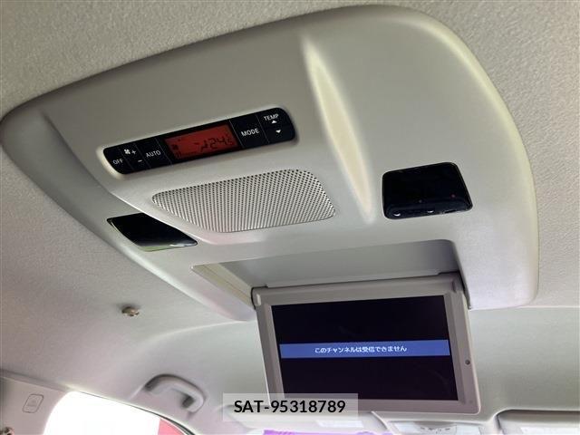 Nissan ELGRAND 2016-11 6641522-18