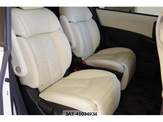 Nissan ELGRAND 2017-08 6671218-15