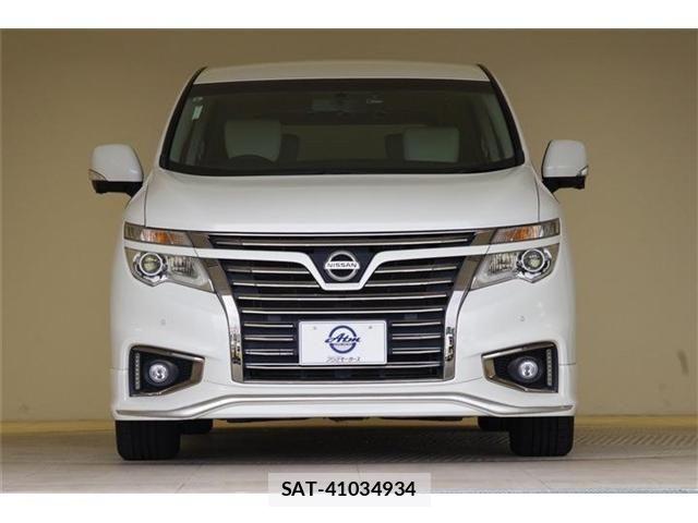 Nissan ELGRAND 2017-08 6671218-24