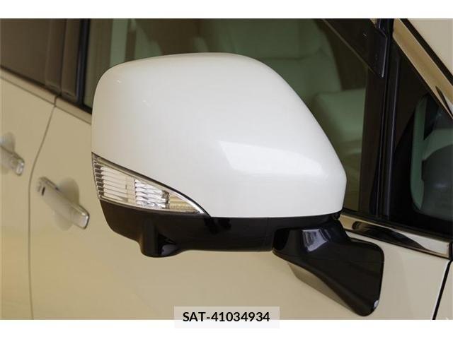 Nissan ELGRAND 2017-08 6671218-27