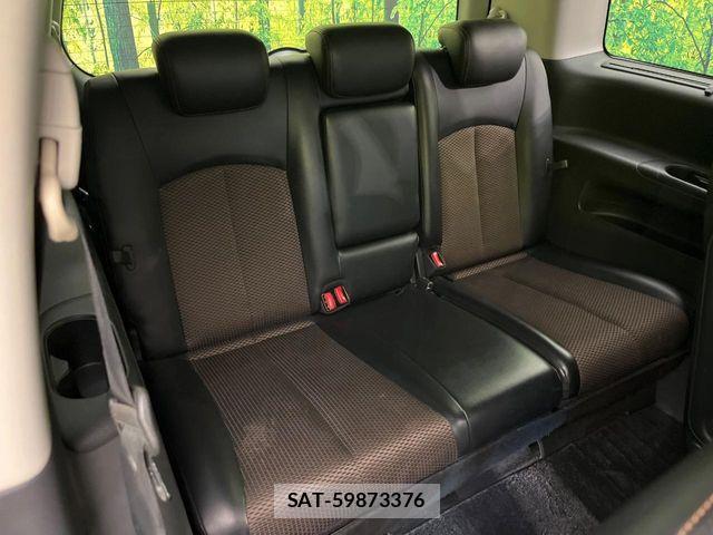 Nissan ELGRAND 2011-11 6671221-10