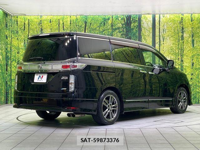 Nissan ELGRAND 2011-11 6671221-17