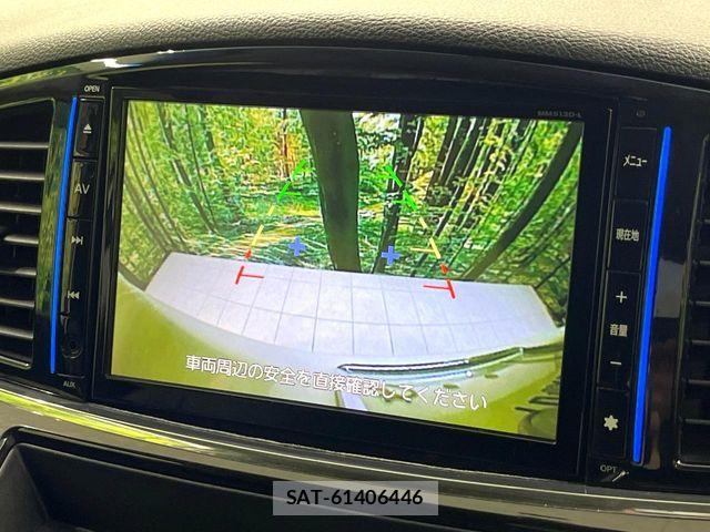Nissan ELGRAND 2013-07 6675859-3