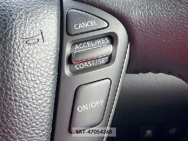 Nissan ELGRAND 2017-11 6675853-17