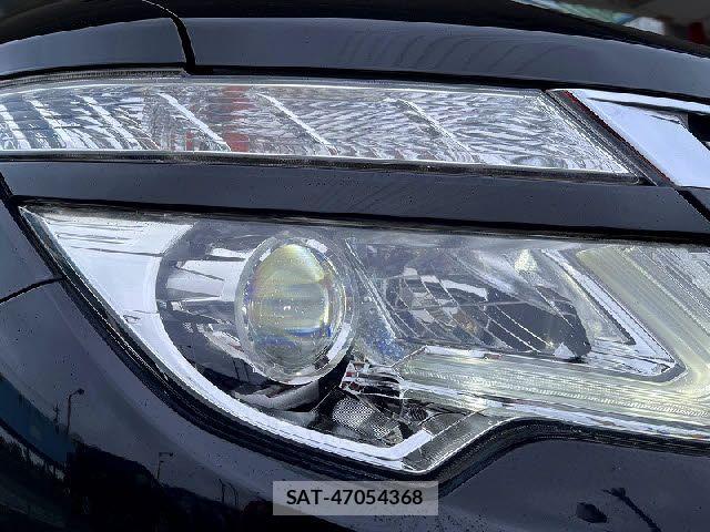 Nissan ELGRAND 2017-11 6675853-26