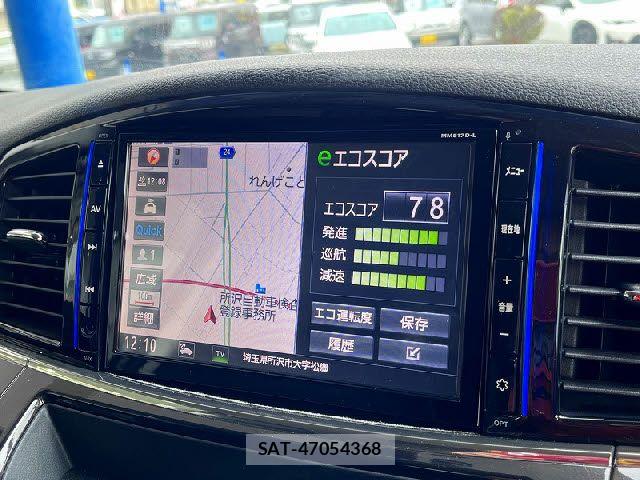 Nissan ELGRAND 2017-11 6675853-4