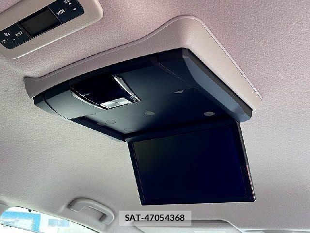 Nissan ELGRAND 2017-11 6675853-5