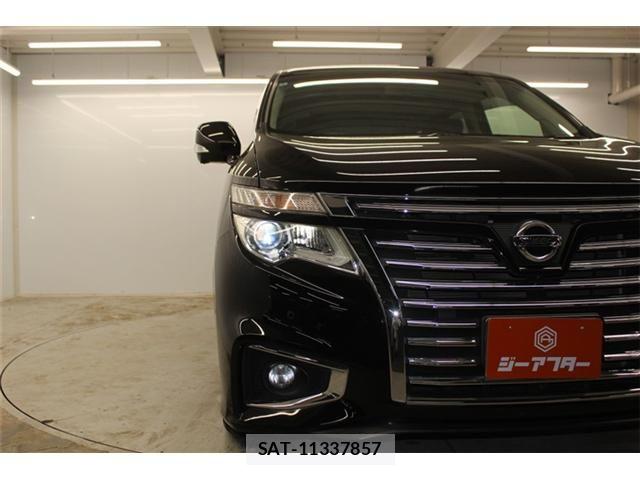 Nissan ELGRAND 2014-05 6675857-10