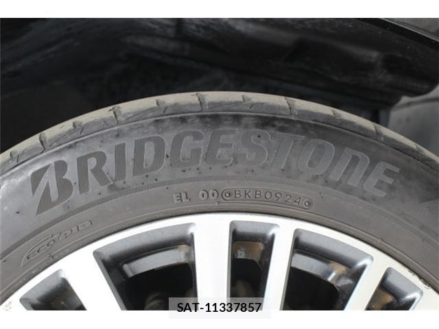 Nissan ELGRAND 2014-05 6675857-20