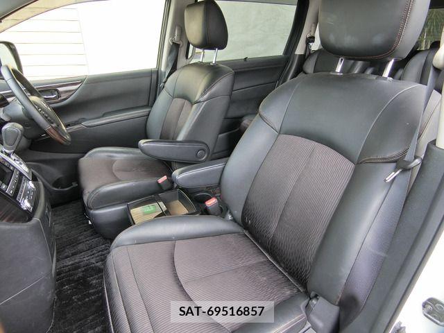 Nissan ELGRAND 2016-02 6675854-10