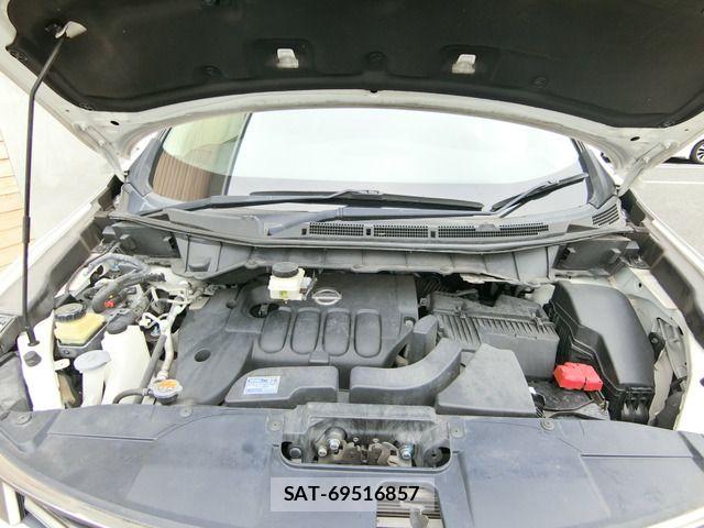 Nissan ELGRAND 2016-02 6675854-3