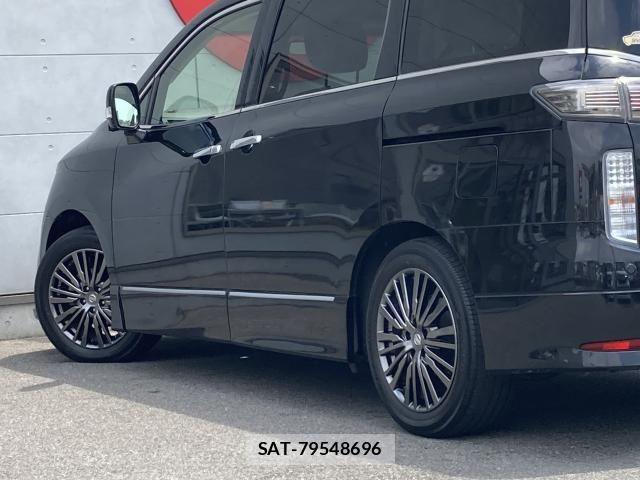 Nissan ELGRAND 2017-03 6675851-15