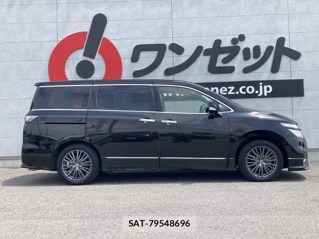 Nissan ELGRAND 2017-03 6675851-19