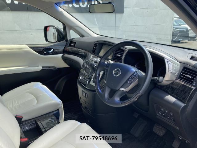 Nissan ELGRAND 2017-03 6675851-20