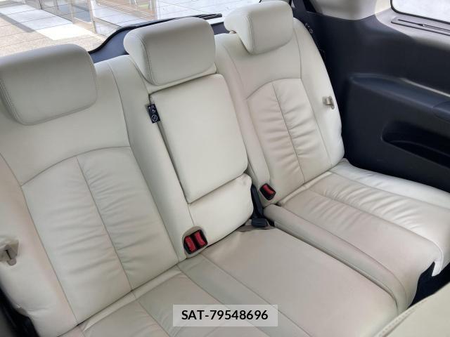 Nissan ELGRAND 2017-03 6675851-23
