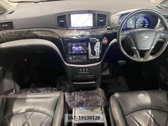 Nissan ELGRAND 2015-03 6682651-2