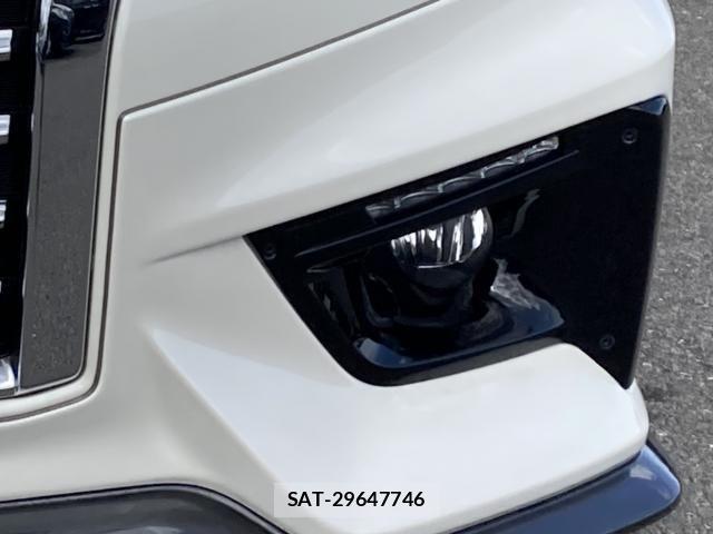 Nissan ELGRAND 2019-08 6682649-11