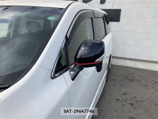 Nissan ELGRAND 2019-08 6682649-12